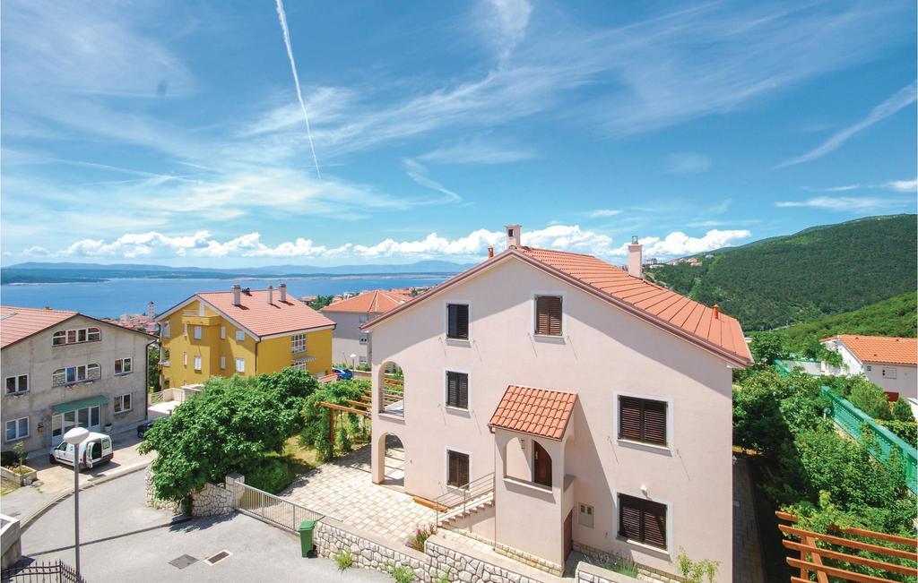 Stunning Apartment In Crikvenica With Wifi Buitenkant foto