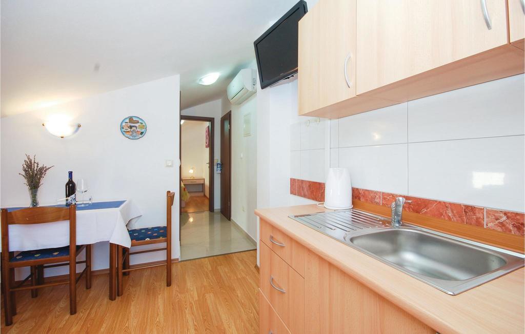 Stunning Apartment In Crikvenica With Wifi Buitenkant foto