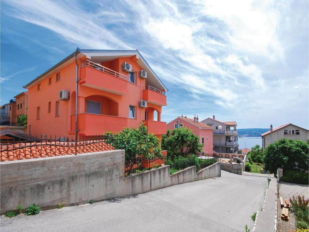 Stunning Apartment In Crikvenica With Wifi Buitenkant foto
