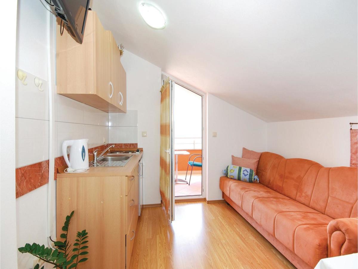 Stunning Apartment In Crikvenica With Wifi Buitenkant foto